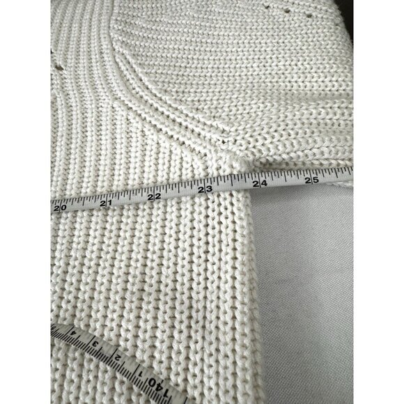 White Cable Knit Crewneck Sweater S Cozy Preppy Layer Minimalist Classic Cottage - Picture 6 of 7